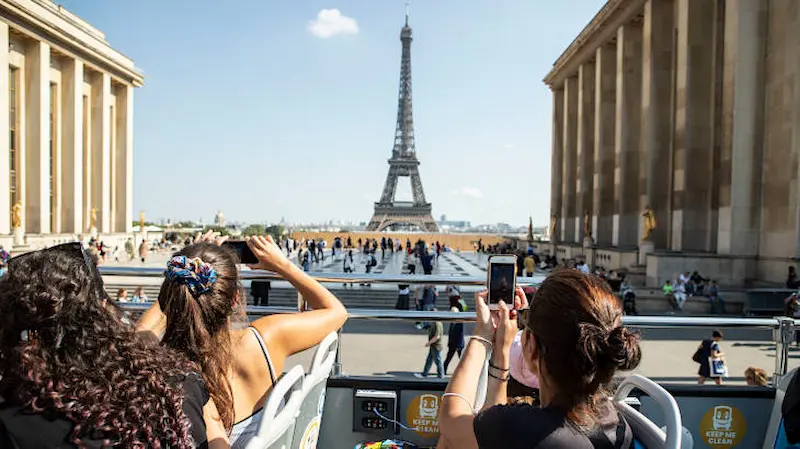 Experience Paris like a local at Top Tour Guide